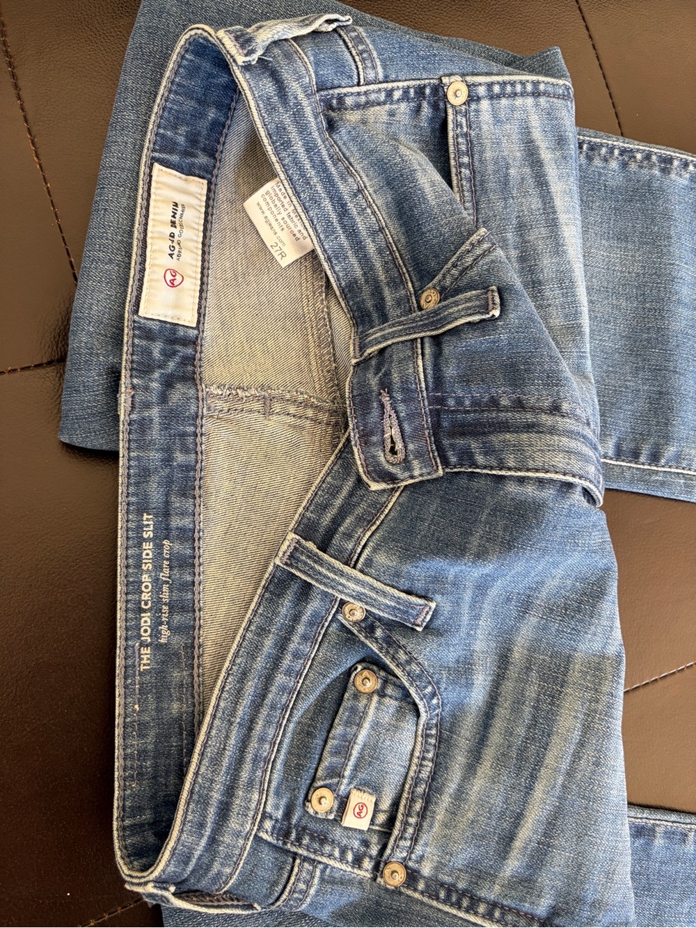 AG Adriano Goldschmied Women's Blue Denim Jeans the Jodi crop side slit